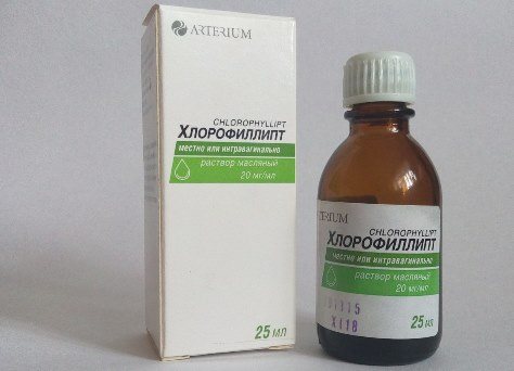 Спринцевание раствором хлорофиллипта при молочнице